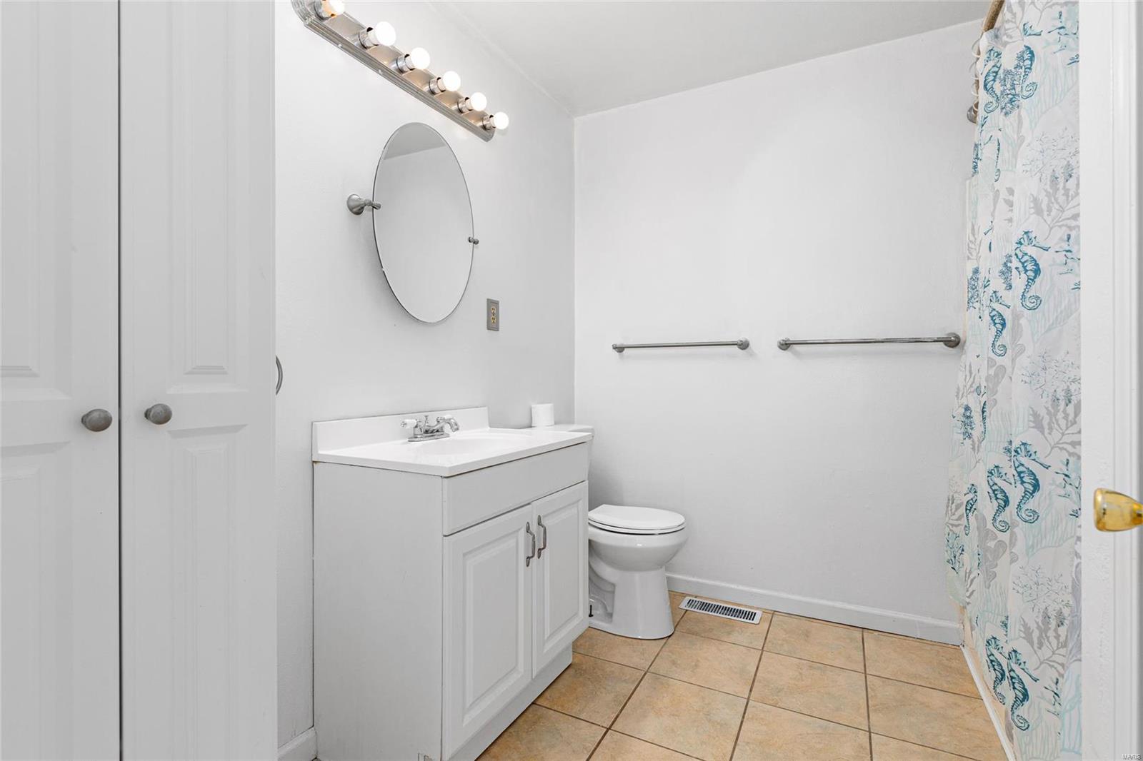 624 Leonard Street Alton, IL 62002 - Photo 8 of 25