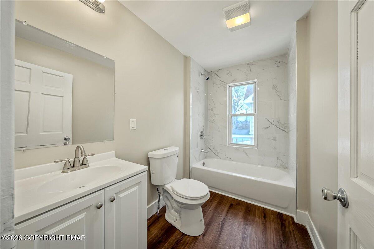 188 Spring Street East Stroudsburg, PA 18301 - Photo 21 of 25 Bathroom #2