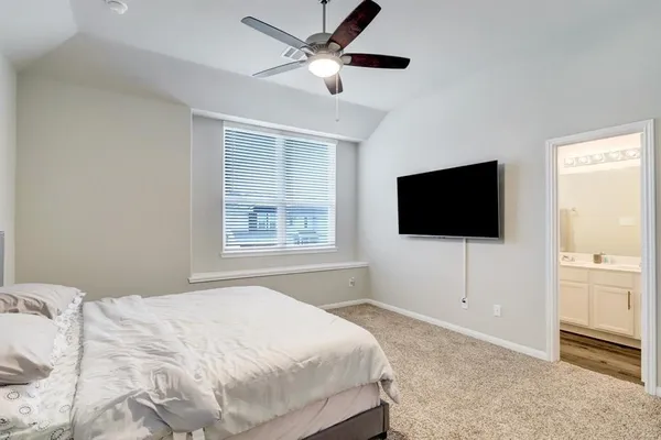 $2,315 | 22219 Sovereign Heights Lane, Houston, TX 77073