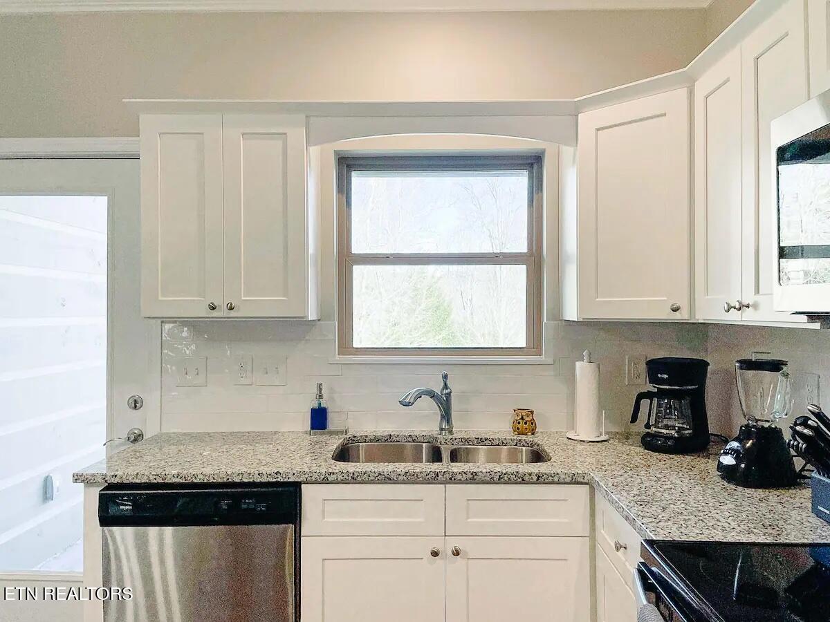 326 Shooting Star Loop, Unit 202 Townsend, TN 37882 - Photo 12 of 43 Photo 12