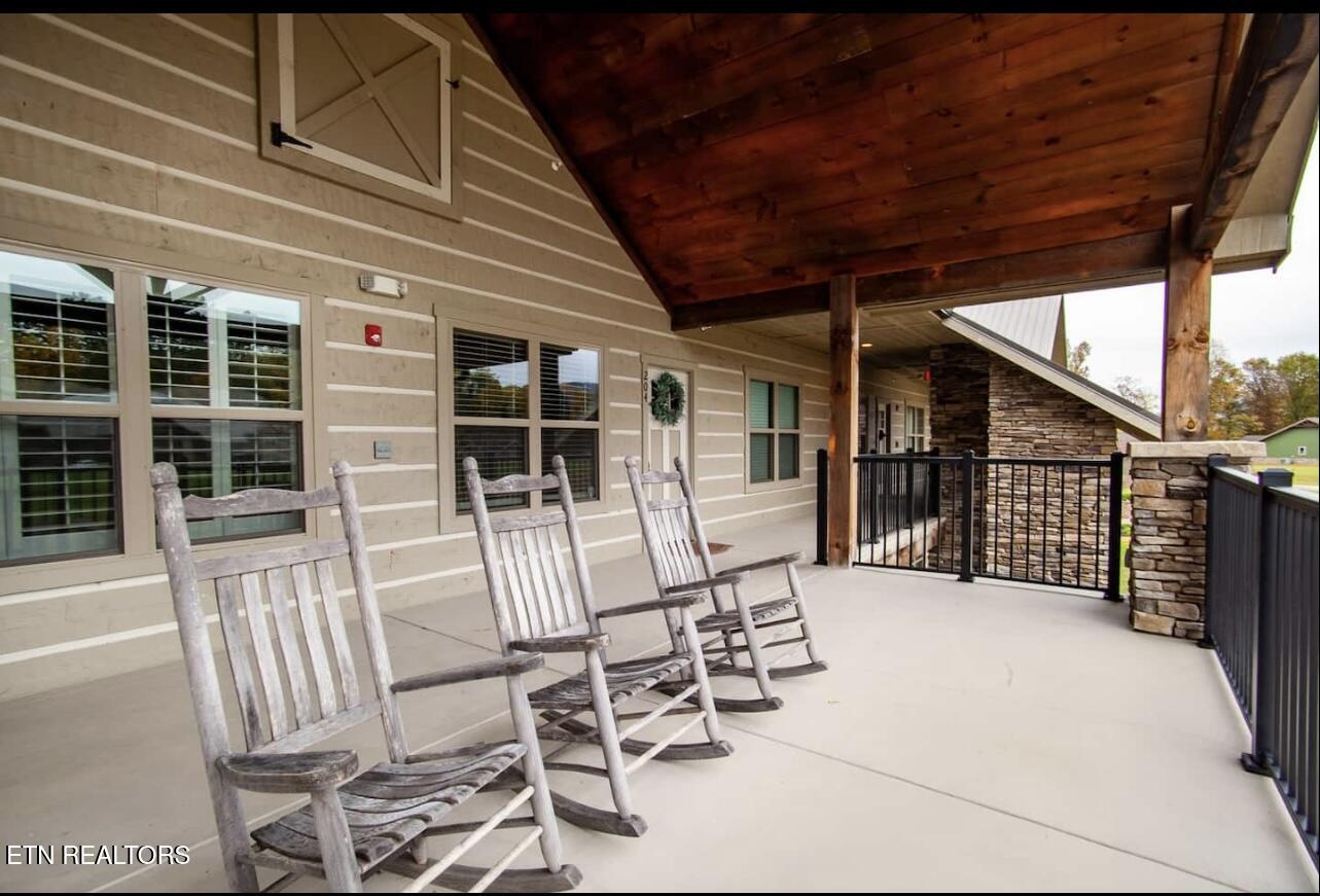 326 Shooting Star Loop, Unit 202 Townsend, TN 37882 - Photo 2 of 43 Photo 2