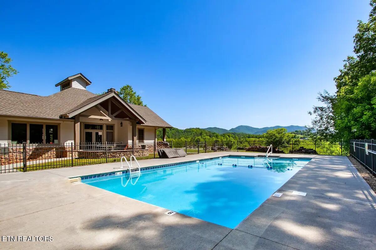 326 Shooting Star Loop, Unit 202 Townsend, TN 37882 - Photo 39 of 43 Photo 39