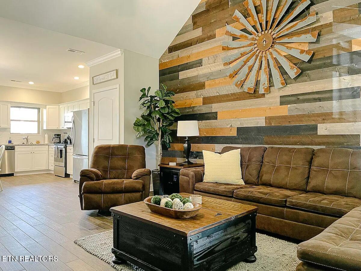 326 Shooting Star Loop, Unit 202 Townsend, TN 37882 - Photo 8 of 43 Photo 8