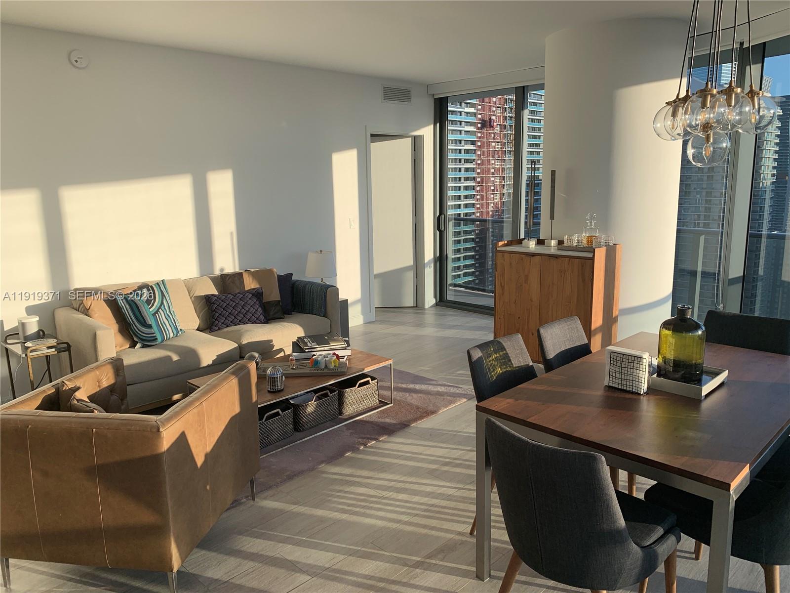 55 Southwest 9th Street, Unit 3406 Miami, FL 33130 - Photo 4 of 15