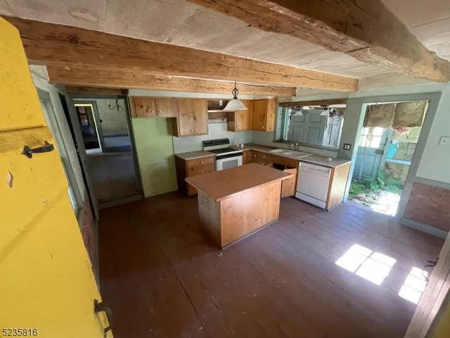 $280,000 | 602 Route 523 Whitehouse Station, Whitehouse Station, NJ 08889