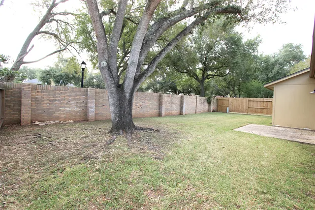 $2,200 | 2731 Colony Drive, Sugar Land, TX 77479