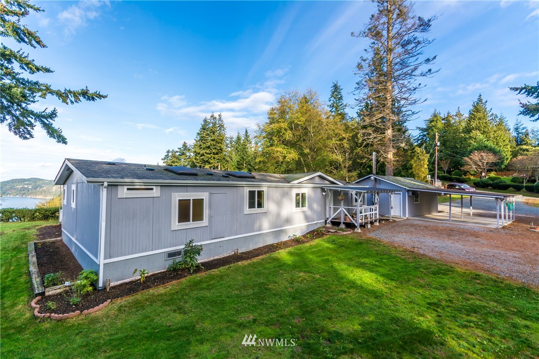 3859 Biz Point Road Anacortes, WA 98221 - Photo 2 of 25 Gallery Image 2