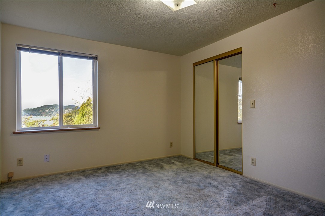 3859 Biz Point Road Anacortes, WA 98221 - Photo 15 of 25 Gallery Image 15