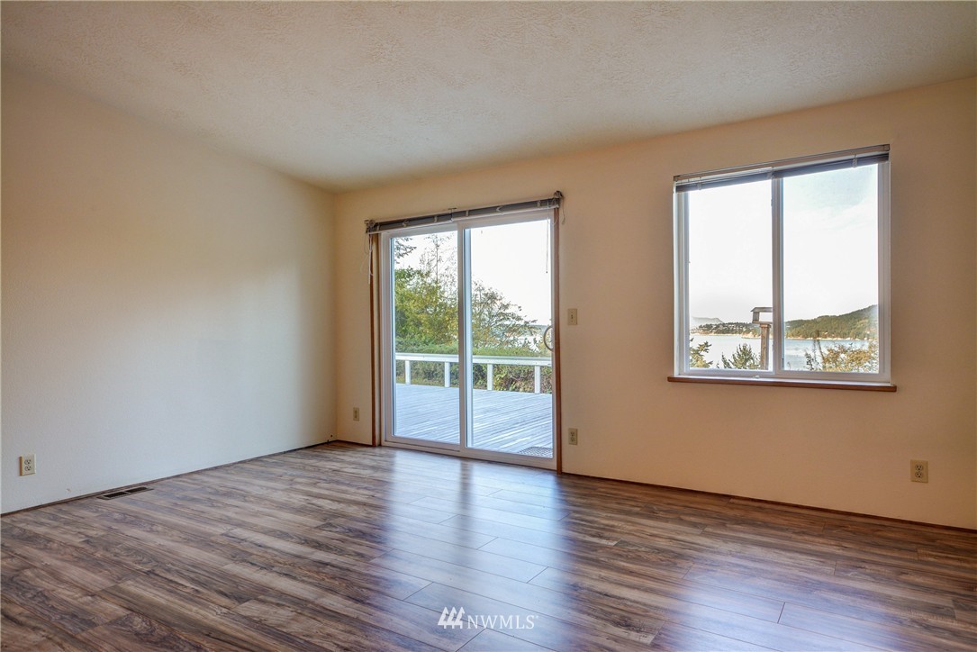 3859 Biz Point Road Anacortes, WA 98221 - Photo 8 of 25 Gallery Image 8