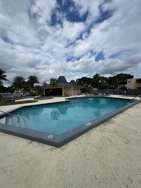 8327 Southwest 137th Avenue, Unit 8327 Miami, FL 33183 - Photo 30 of 33