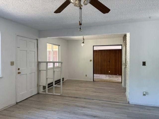 736 Pine Ridge Avenue Mount Shasta, CA 96067 - Photo 5 of 22 Gallery Image 5