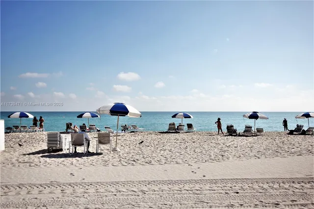 $699,000 | 5151 Collins Avenue, Unit 736, Miami Beach, FL 33140