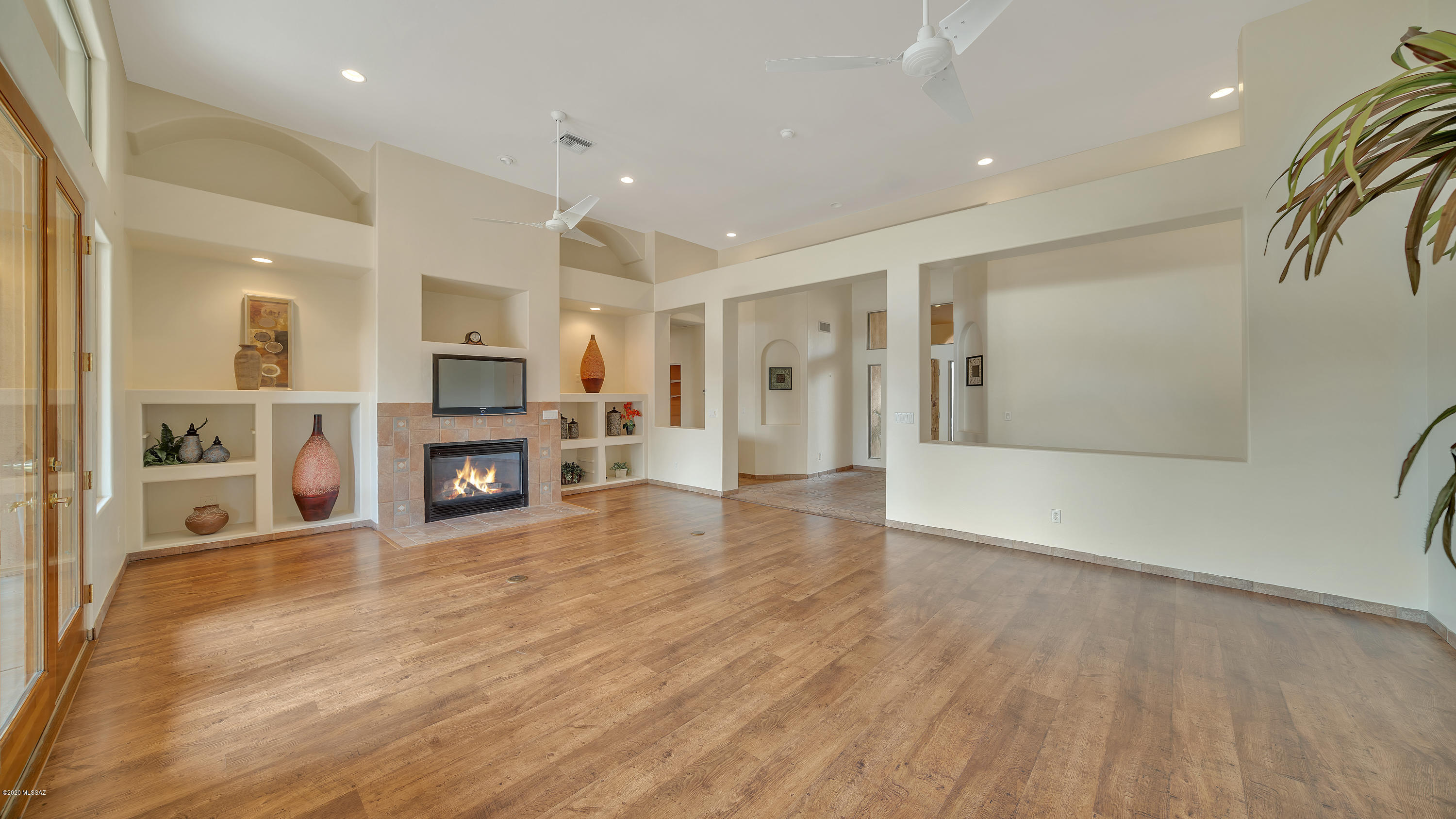 975 West Silver Spring Place Tucson, AZ 85755 - Photo 18 of 38