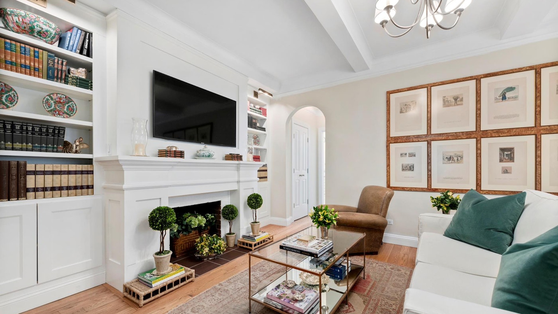 155 East 73rd Street, Unit 1D Manhattan, NY 10021 - Photo 4 of 7