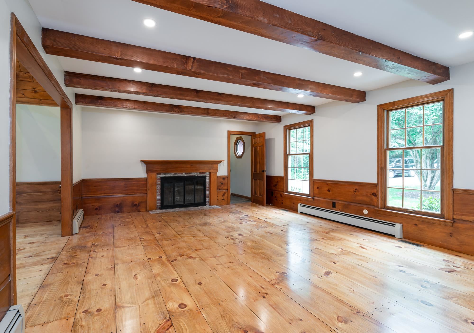 63 Hardy Road Bedford, NH 03110 - Photo 14 of 38