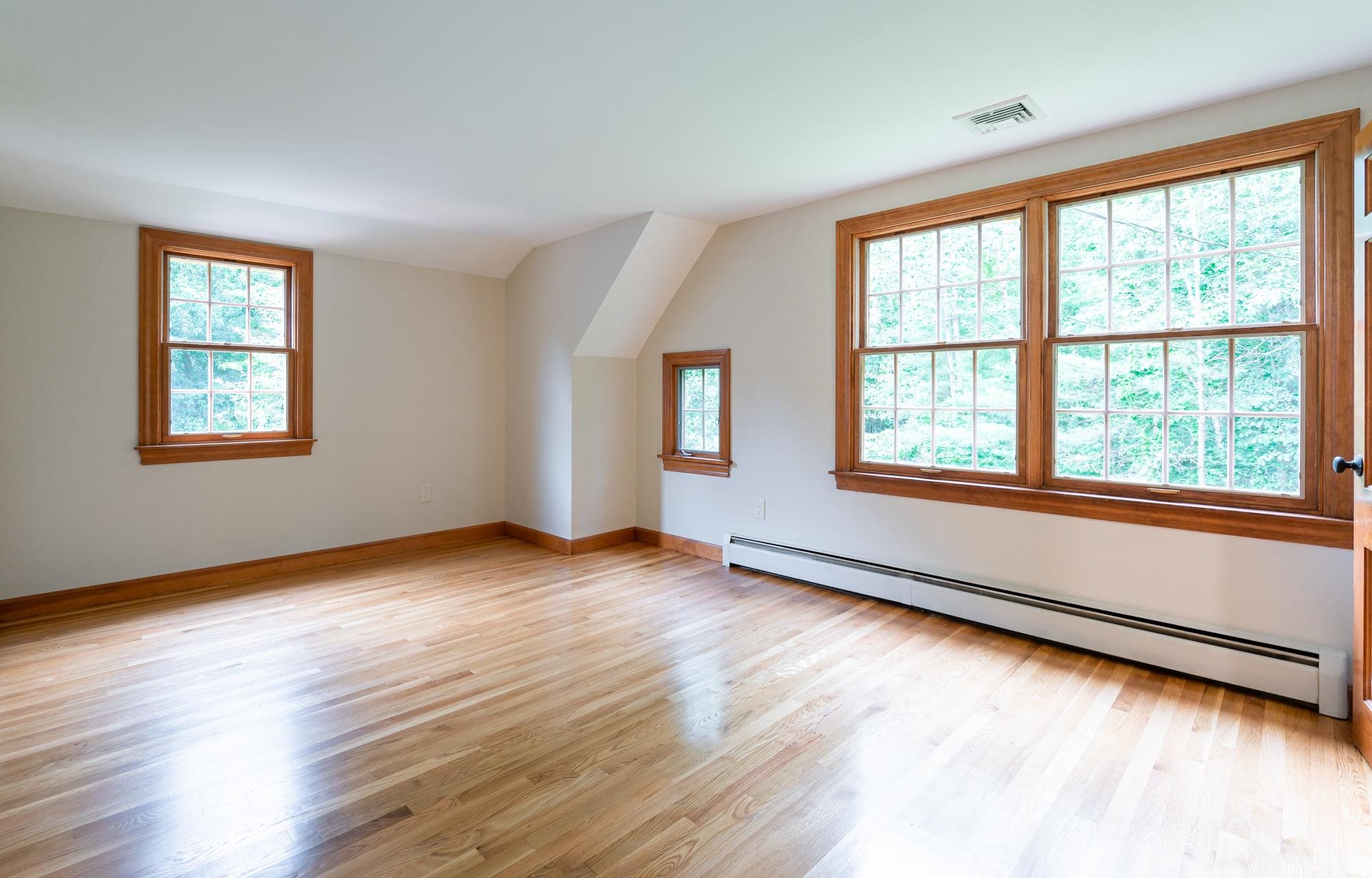 63 Hardy Road Bedford, NH 03110 - Photo 32 of 38