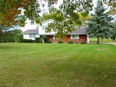 4001 Huffman Road Medina, OH 44256 - Photo 1 of 1