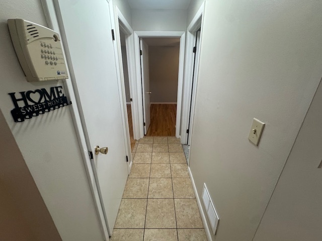 26 Albertson Road Hamden, CT 06514 - Photo 18 of 38 a view of an entryway with a mirror