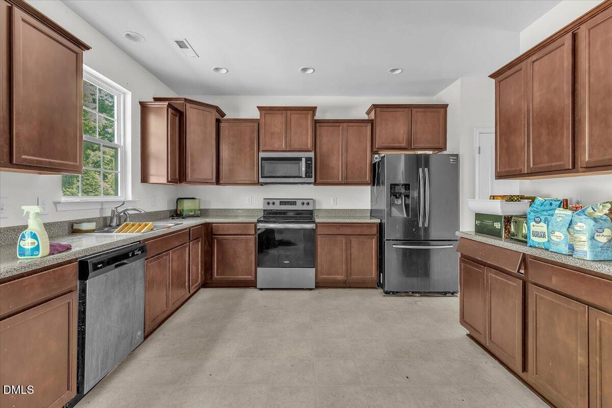 143 Dando Street Garner, NC 27529 - Photo 8 of 40 07-Final 143 Dando st Garner-RJREM-2316