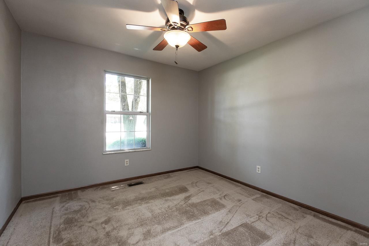 4612 Old Caseyville Road Belleville, IL 62223 - Photo 14 of 26 Gallery Image 14