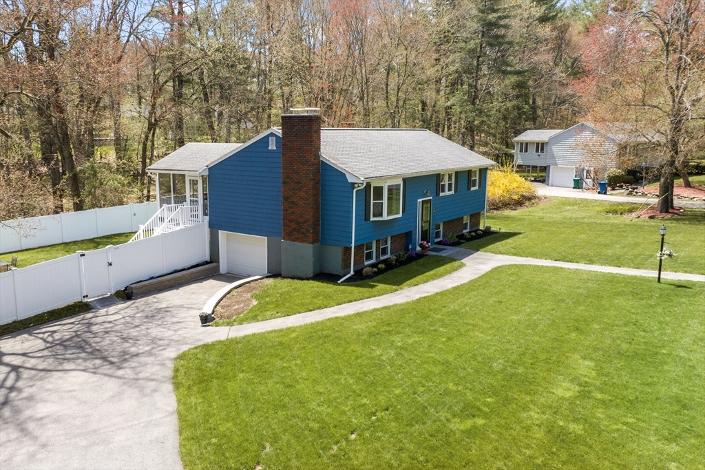 100 Partridge Road Billerica, MA 01821 - Photo 3 of 36 Gallery Image 3