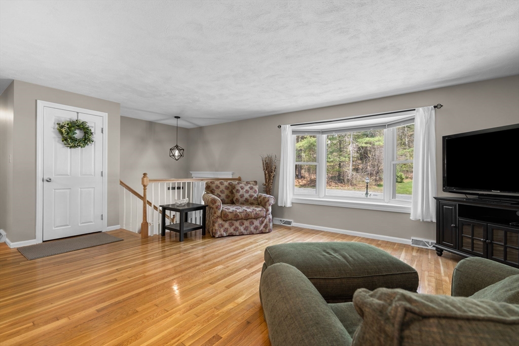 100 Partridge Road Billerica, MA 01821 - Photo 9 of 36 Gallery Image 9