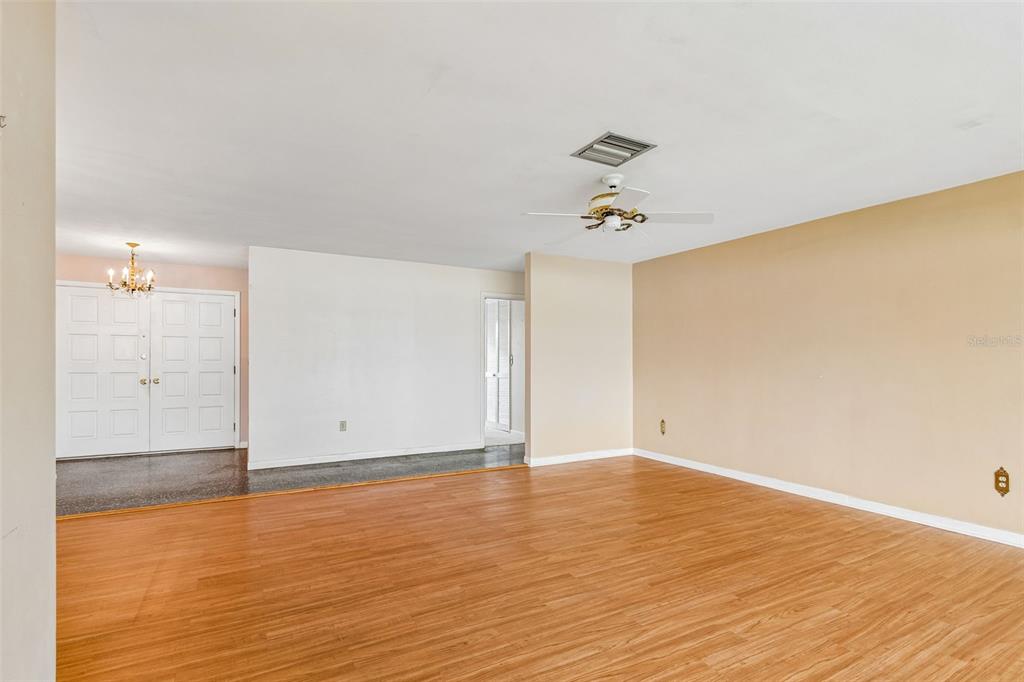 14363 Neptune Road Seminole, FL 33776 - Photo 13 of 65