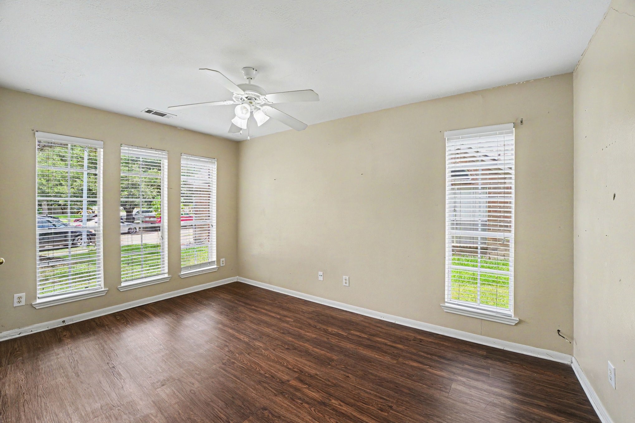 1805 Manor Circle Rosenberg, TX 77471 - Photo 17 of 25