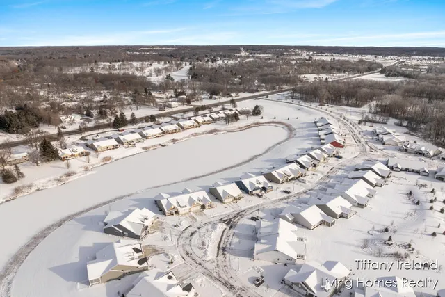 $499,900 | 2911 Isle Grand Drive, Belmont, MI 49306