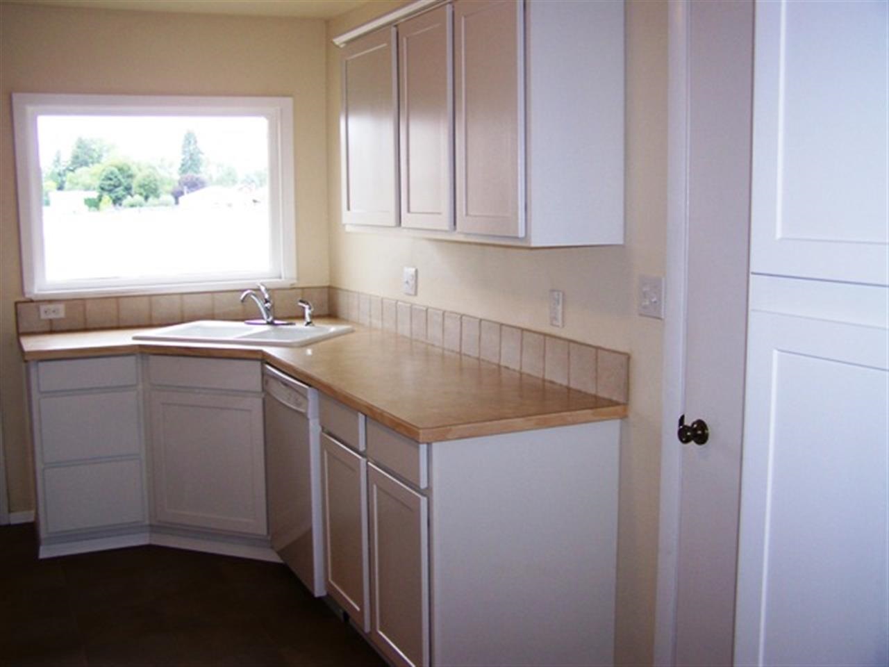 1823 North Flora Road Spokane Valley, WA 99016 - Photo 16 of 20 Gallery Image 16