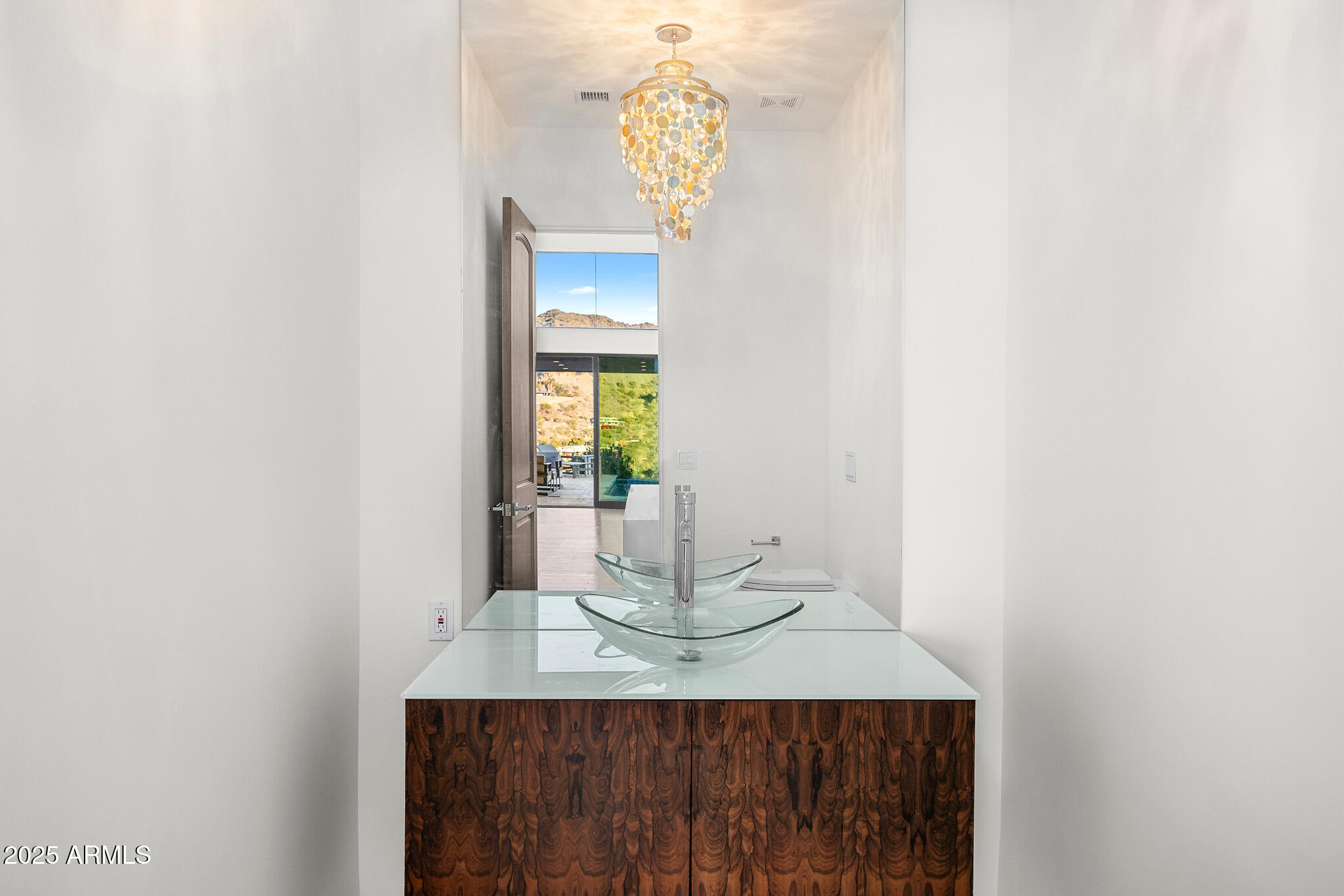 4129 East Sandy Mountain Road Paradise Valley, AZ 85253 - Photo 35 of 76 36powder room