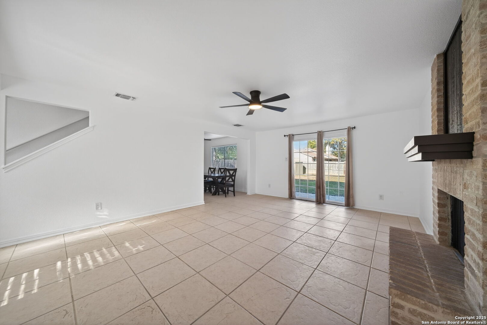 3515 Ridge Knoll Street San Antonio, TX 78247 - Photo 7 of 21