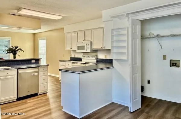 $2,100 | Undisclosed Address, Wilmington, NC 28405