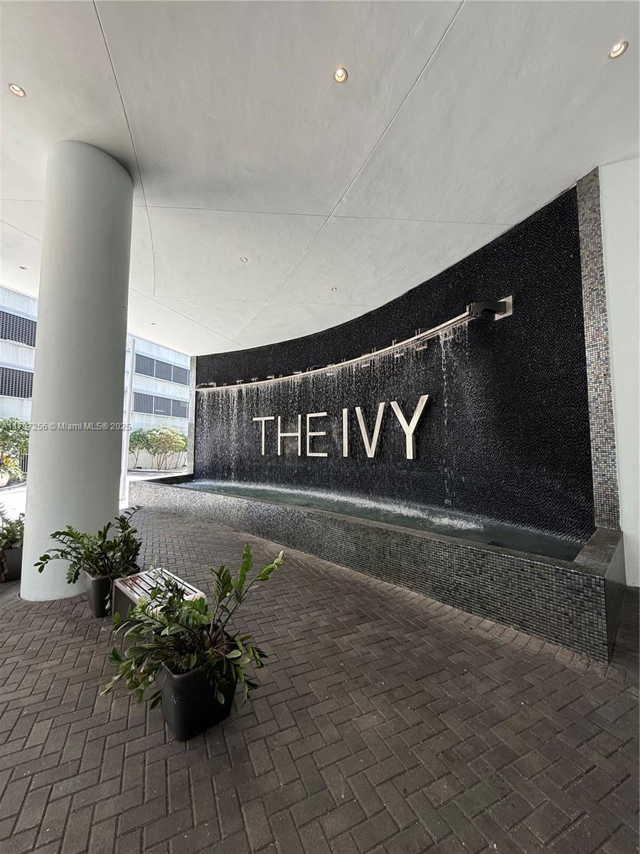 90 Southwest 3rd Street, Unit 3601 Miami, FL 33130 - Photo 49 of 49 a view of sign board