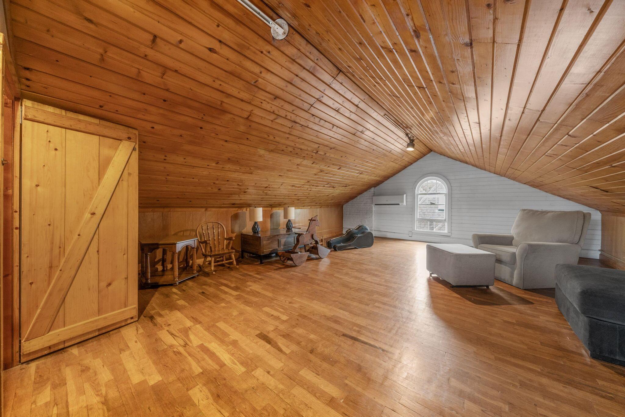 115 North Cassingham Road Columbus, OH 43209 - Photo 46 of 70 3RD FLOOR