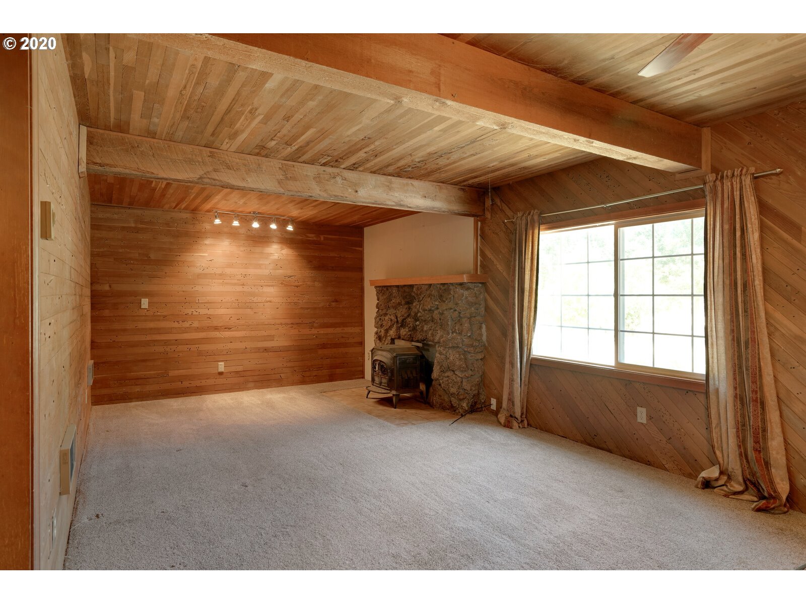 24141 Southeast Firwood Road Sandy, OR 97055 - Photo 4 of 32
