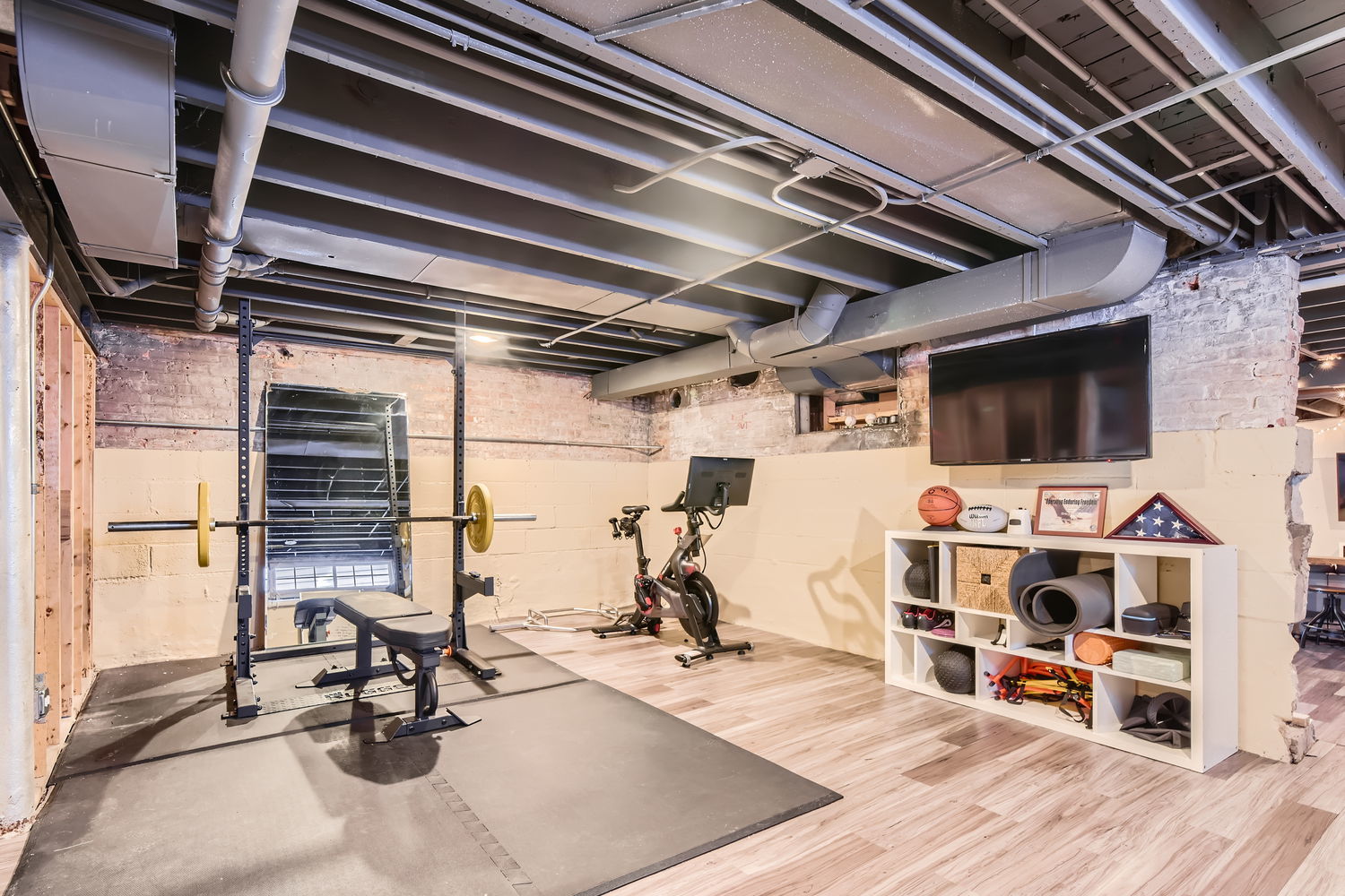 83 North Cowley Road Riverside, IL 60546 - Photo 25 of 36 a view of a room with gym equipment