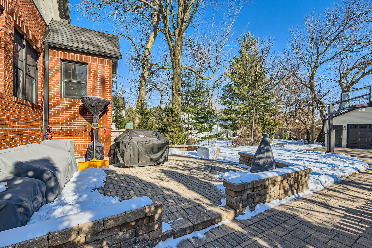83 North Cowley Road Riverside, IL 60546 - Photo 27 of 36 a backyard of a house with outdoor seating