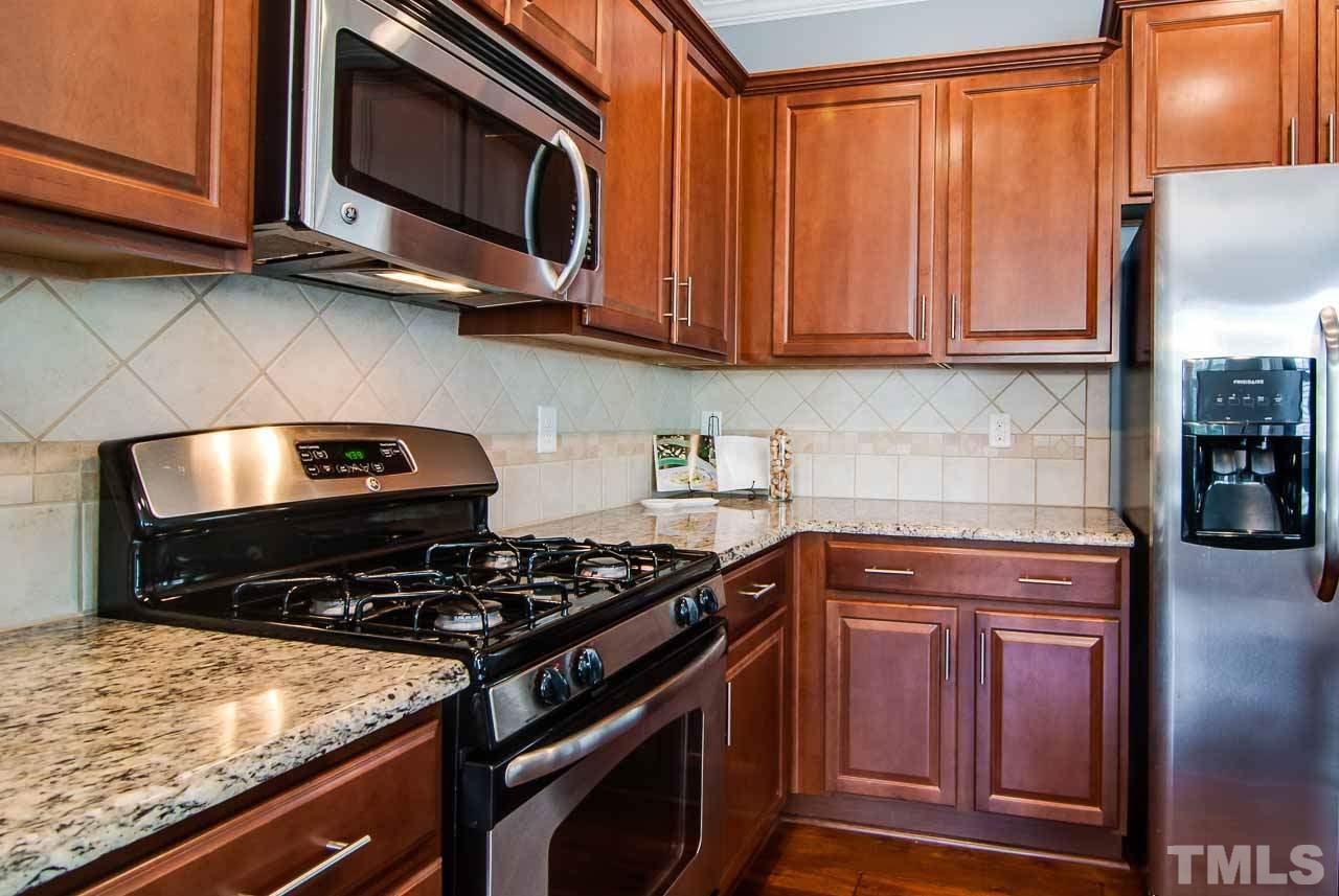 1412 Rodessa Run Raleigh, NC 27607 - Photo 12 of 25