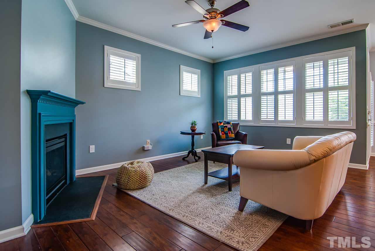 1412 Rodessa Run Raleigh, NC 27607 - Photo 4 of 25