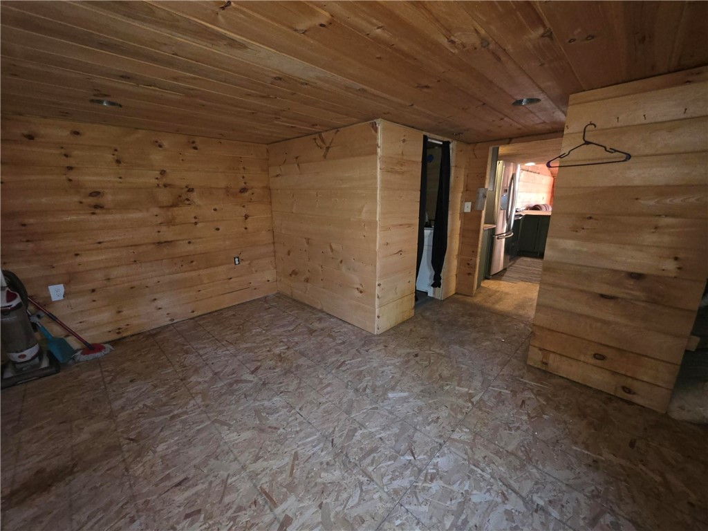 475 Kelly Hill Road Orange, NY 14815 - Photo 35 of 50 Accessory Apartment Bedroom