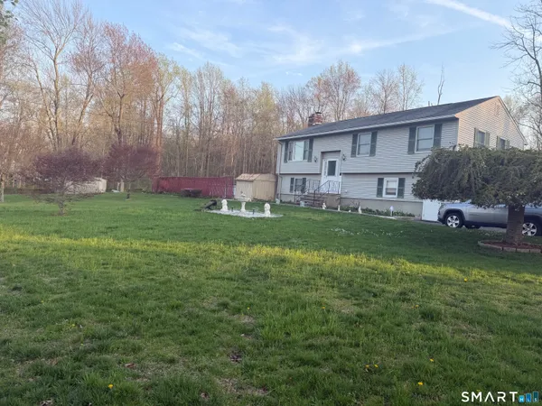 $585,000 | 2 Ken Oaks Drive, Danbury, CT 06810