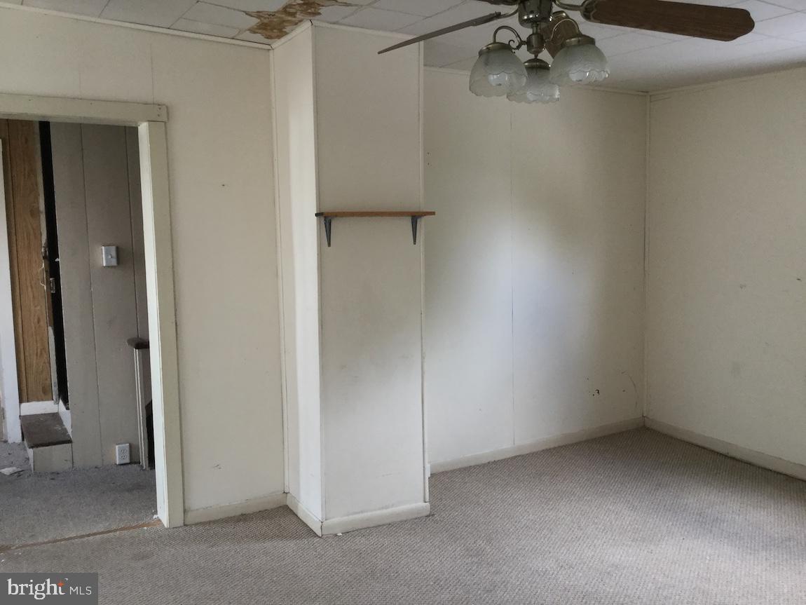 121 Cumberland Street Clear Spring, MD 21722 - Photo 22 of 38 2ND FLOOR BEDROOM