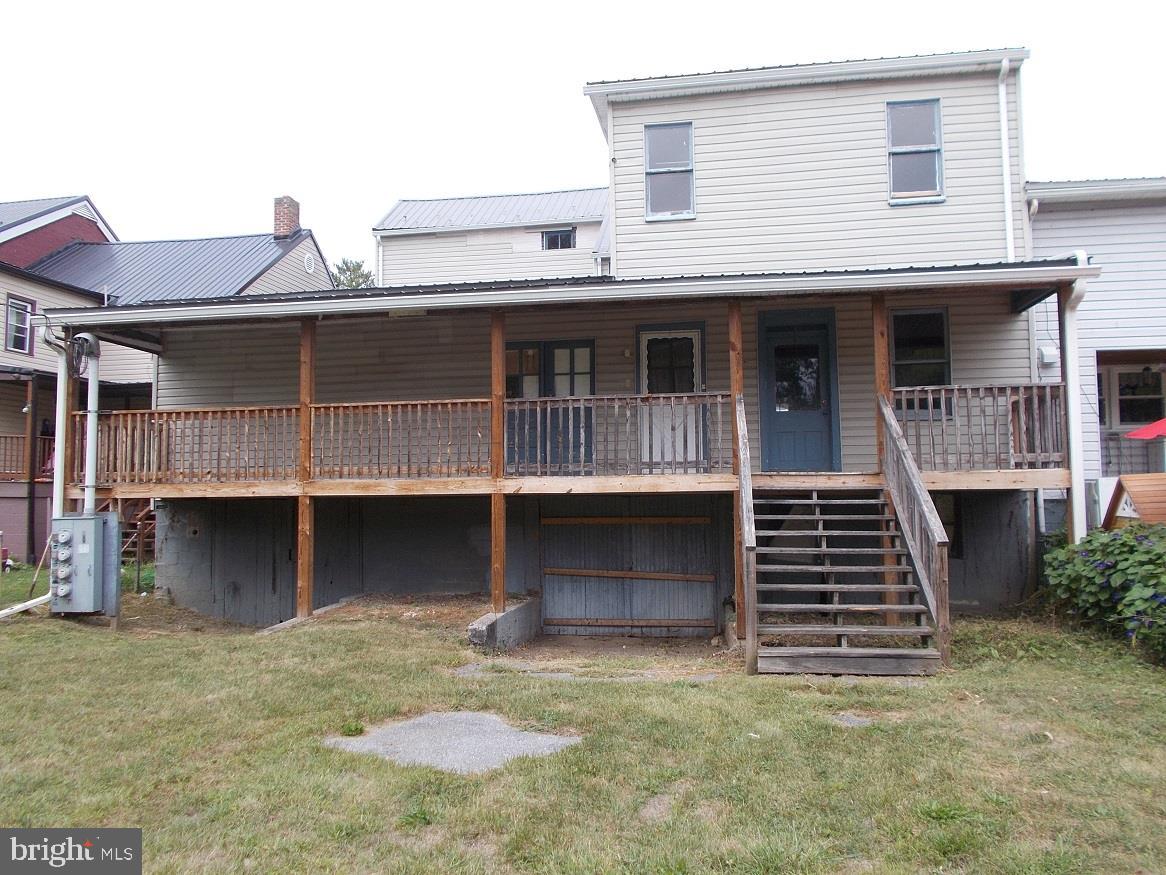 121 Cumberland Street Clear Spring, MD 21722 - Photo 36 of 38 EXTERIOR REAR