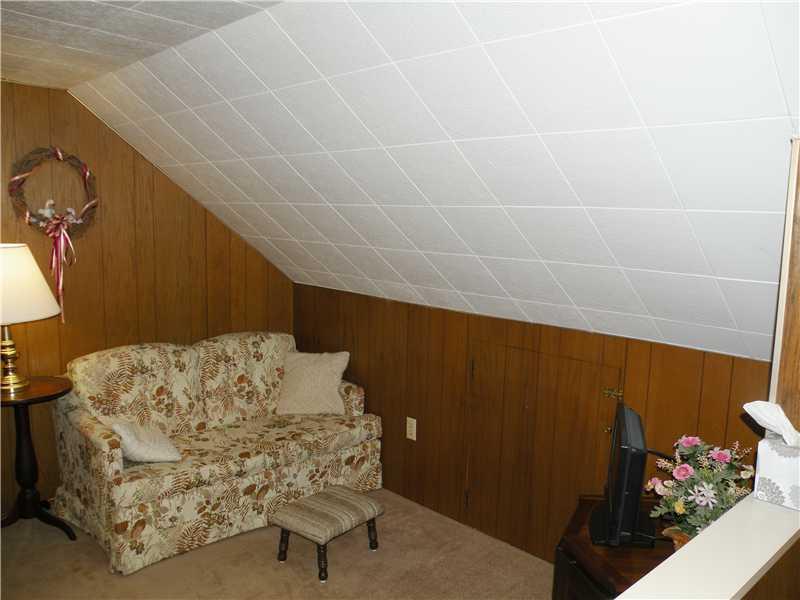 8602 Peebles Road Pittsburgh, PA 15237 - Photo 16 of 18 Other. Bonus Room