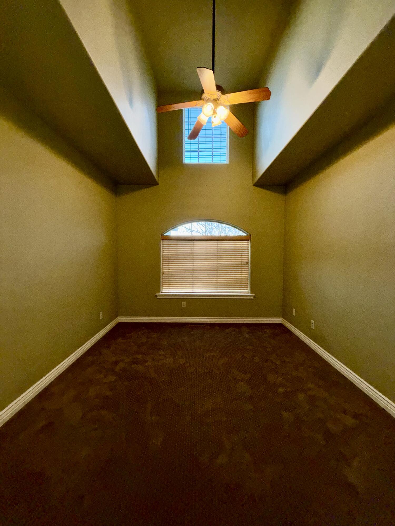 1446 Spring Court Jerome, ID 83338 - Photo 3 of 13 frontroom