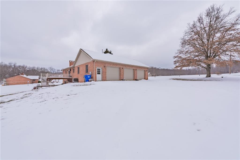 640 Great Belt Road Butler, PA 16002 - Photo 2 of 25