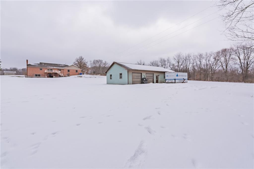 640 Great Belt Road Butler, PA 16002 - Photo 3 of 25