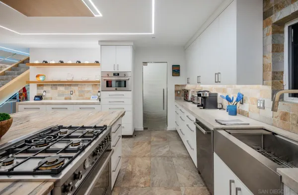 $8,500,000 | 2516 San Elijo Avenue, Cardiff, CA 92007