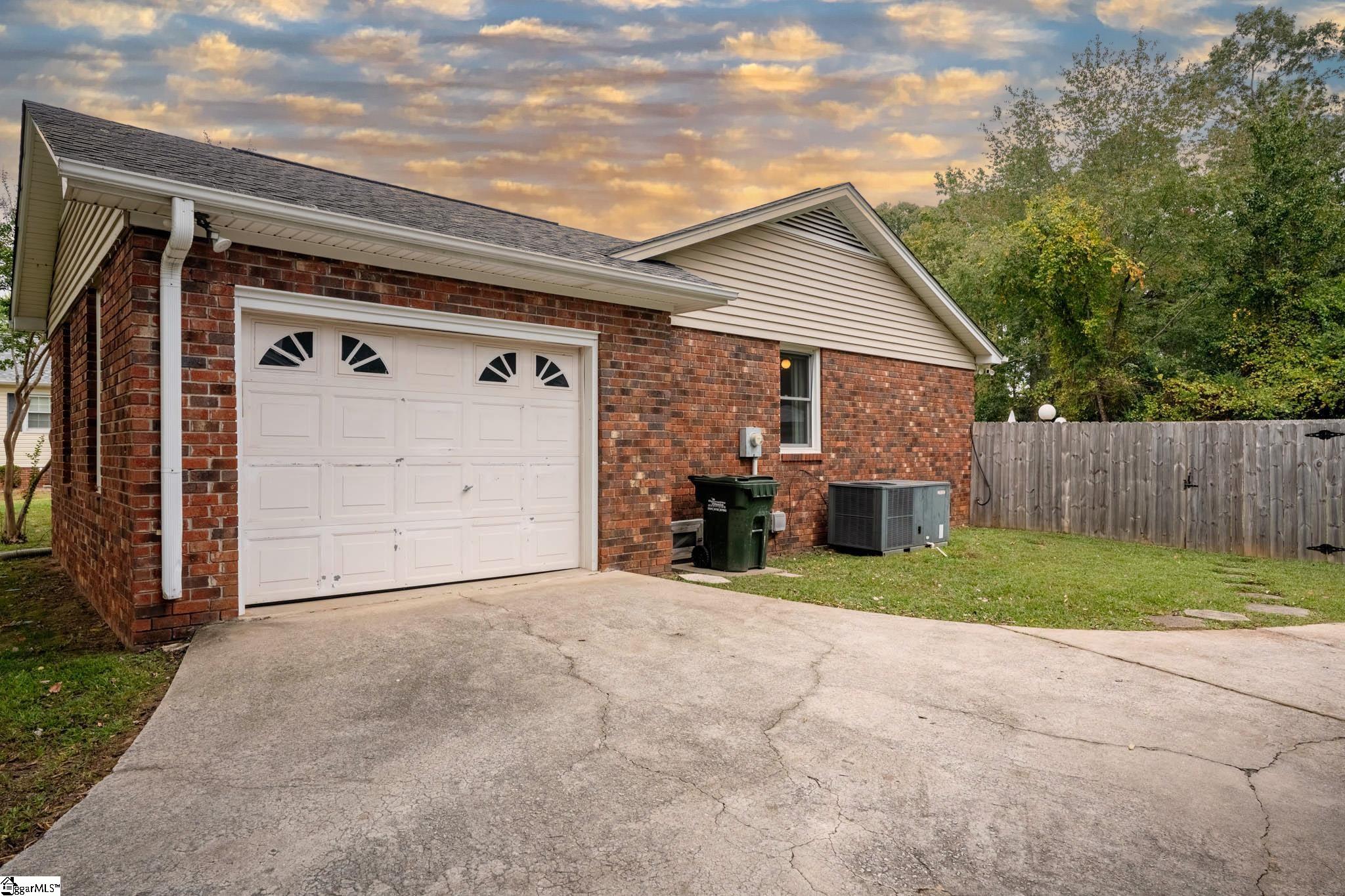 209 Governors Square Greer, SC 29650 - Photo 26 of 30